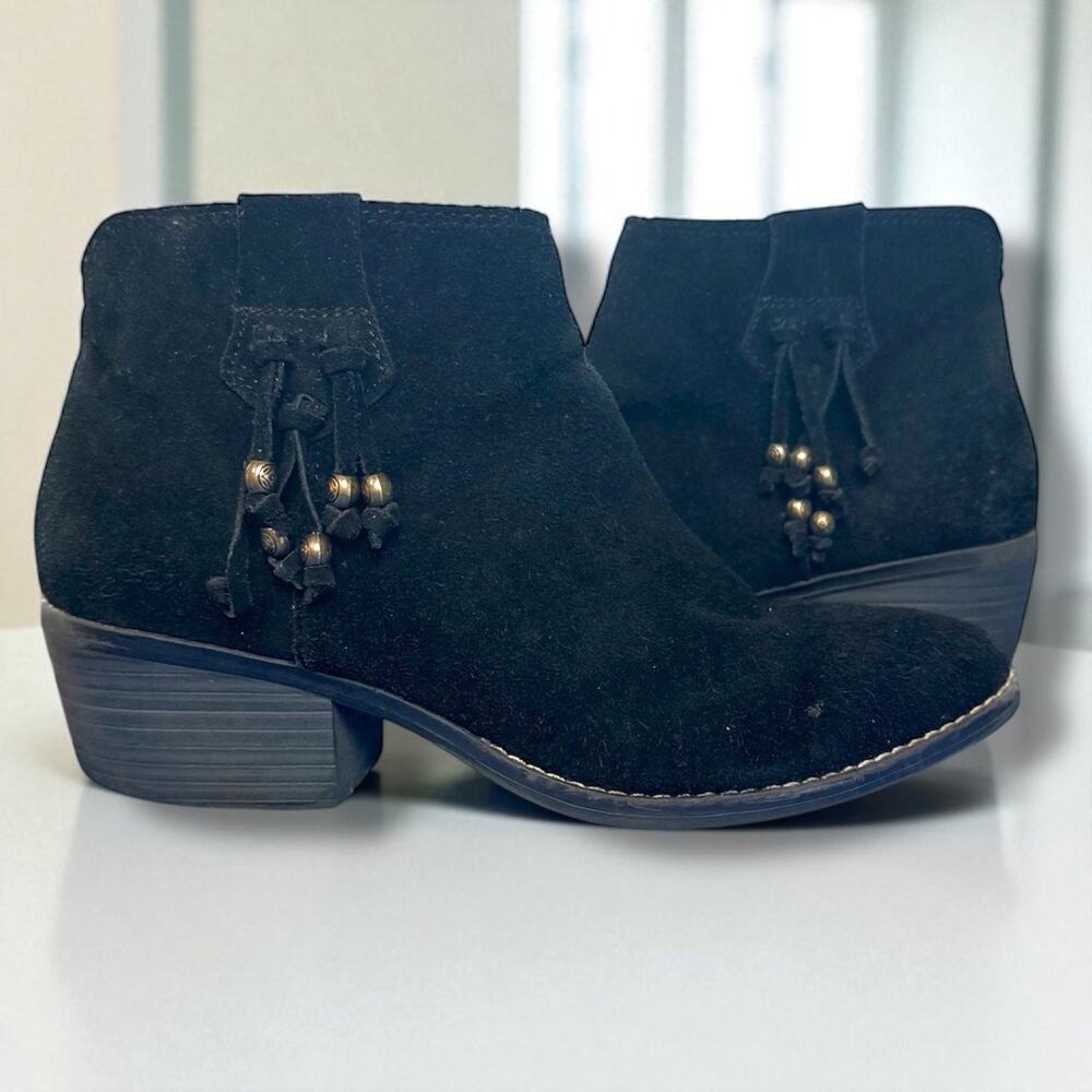 White Mountain Havana Ankle Bootie EUC